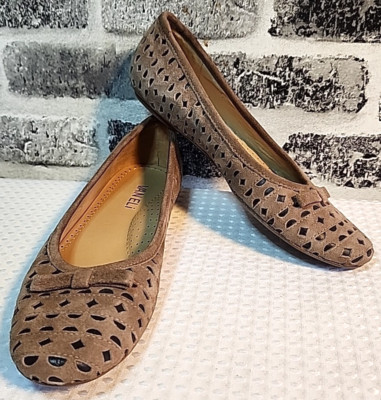 Vaneli Women s 6.5 NARROW  Dark Beige Suede Ballet Flats  Comfort Cushion Shoes