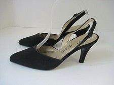 ST. JOHN BLACK SATIN SLINGBACK PUMPS HEELS MADE IN ITALY SIZE 7 1/2 B