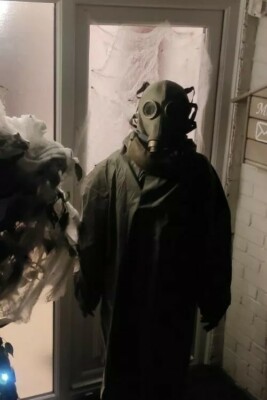 HALLOWEEN SOVIET POLISH SR-1 HEAD WOUNDED GAS MASK COLD WAR SCARY