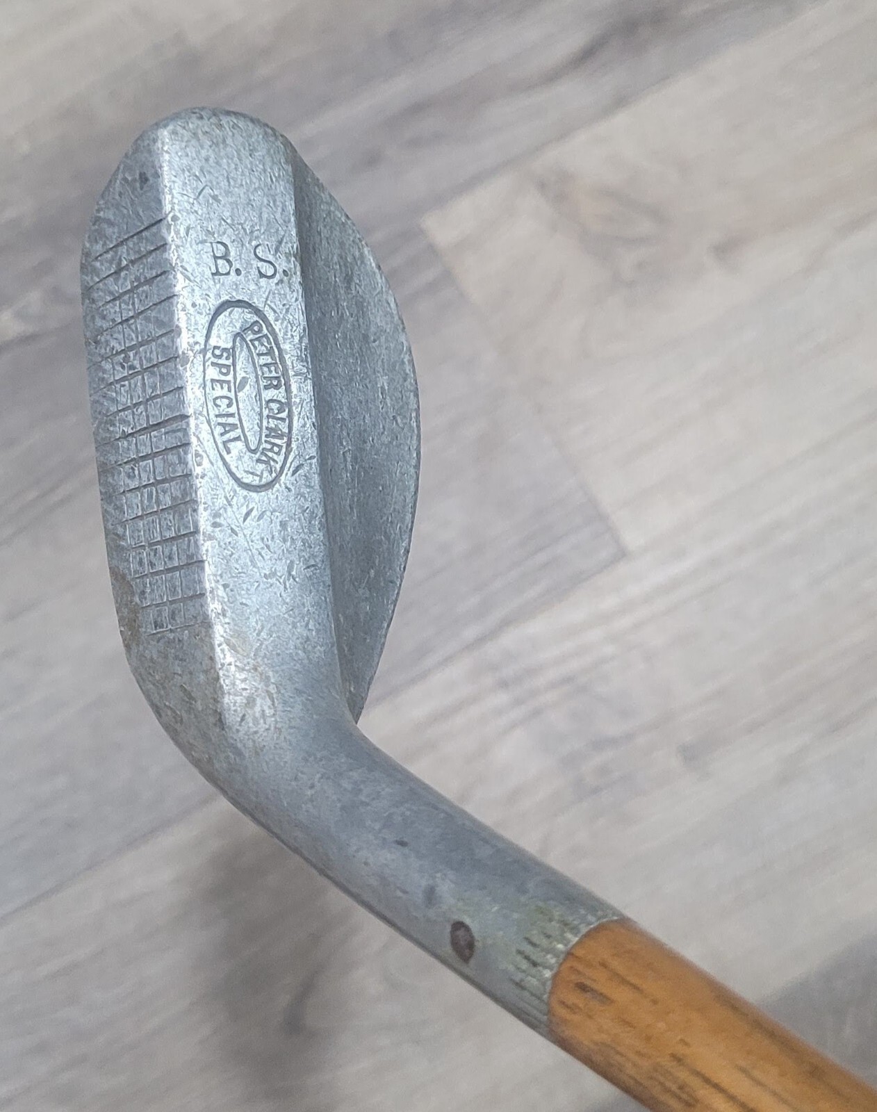 Antique Vintage Peter Clark Westchester Hills NY. Hickory Wood Shaft Golf Putter