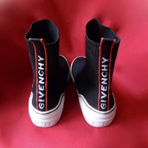 givenchy george v knit sneakers