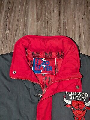 Vintage 90s Chicago Bulls Puffy Adult Lg Jacket Pro Player Vintage 90s Chicago Bulls Puffy Adult Lg Jacket Pro Player