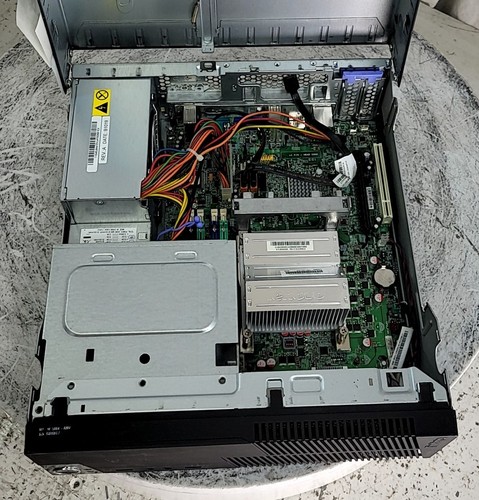 Lenovo ThinkCentre M90P SFF Desktop Computer BAREBONES SEE NOTES - Picture 7 of 7