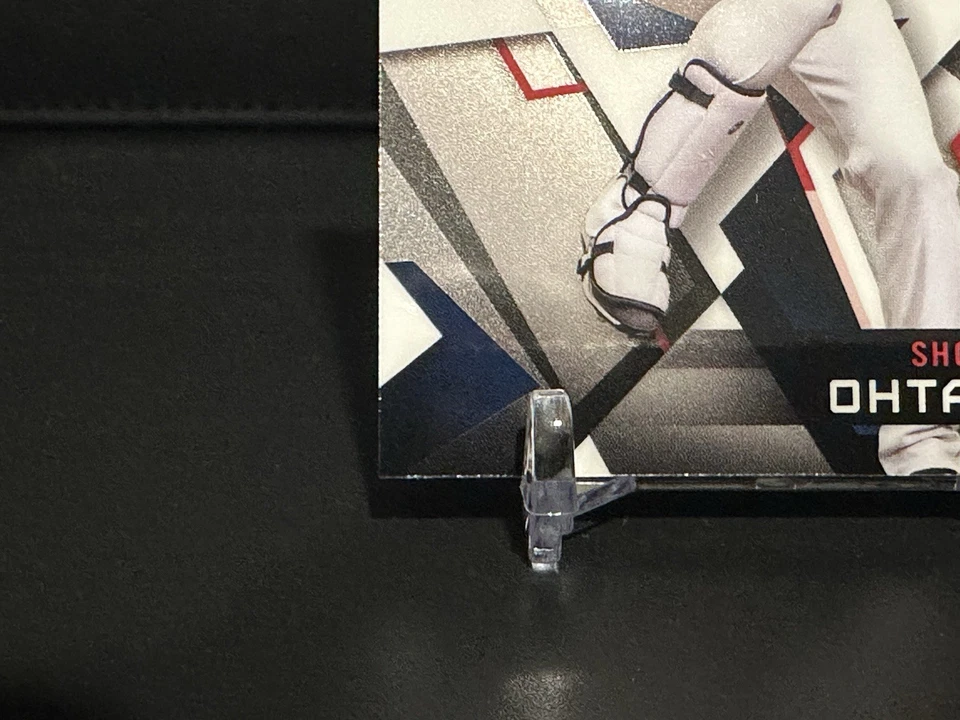 2018 Topps Finest - Shohei Ohtani #100 (RC) Clean!!! MVP!!! Spectacular - Image 4 of 4