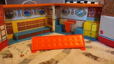 Vintage 1974 Mattel Barbie Dream Boat Chris Craft Cabin Cruiser Parts Or Repair