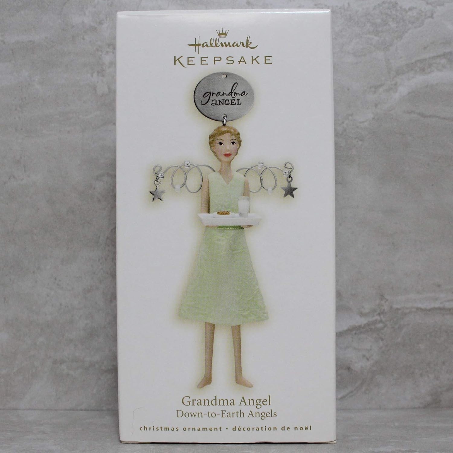 2009 Hallmark Ornament ~ Grandma Angel ~ QXG6562 NIB
