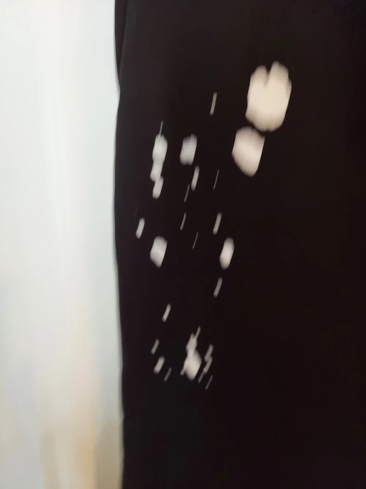 Pantalones deportivos XL negros con blancos para hombre Foto 4 de 4