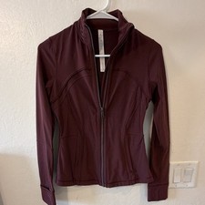 lululemon Women's Track Jacket Full Zip Burgundy Nylon Mesh Short Size 4