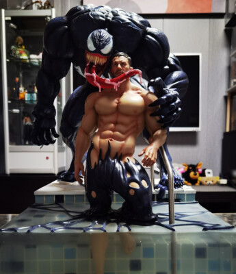 AK-HAOE Studio Venom Resin Statue Tom Hardy Model 1/6 Scale H38cm