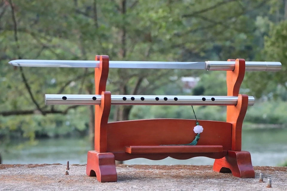 Bonita espada china de Kung Fu arte marcial palo Jian afilado hoja de acero al carbono 1095 Foto 2 de 4