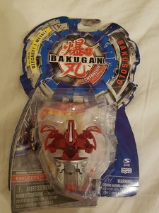 bakugan pyrus titanium dragonoid