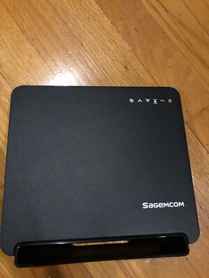 Sagemcom Fast 5260 Wireless Router Dual band 5/2.4Ghz No Adapter Cord