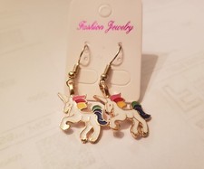A Pair of Ladies WHITE W/ GOLD TRIM UNICORN W/ GOLD FISH HOOK Earrings,