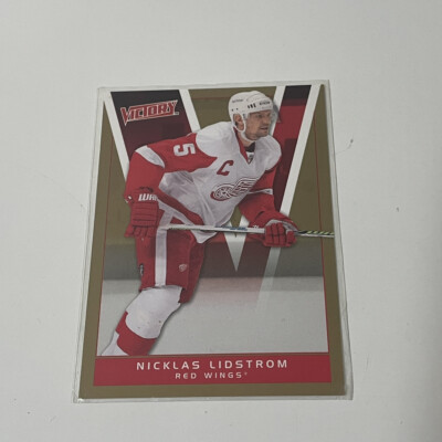 10/11 Upper Deck Victory Nicklas Lidstrom Red Wings Gold Parallel FREE SHIP