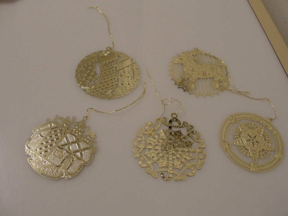 Gold plate best sale ornaments