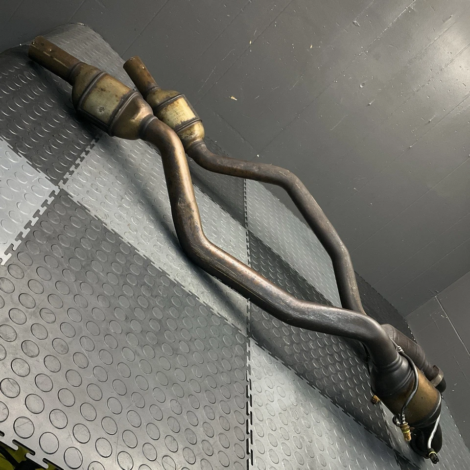 2003-2006 Mercedes SL500 Exhaust Catalytic Converter Pair Set W/ O2 Sensors OEM Foto 2 de 4