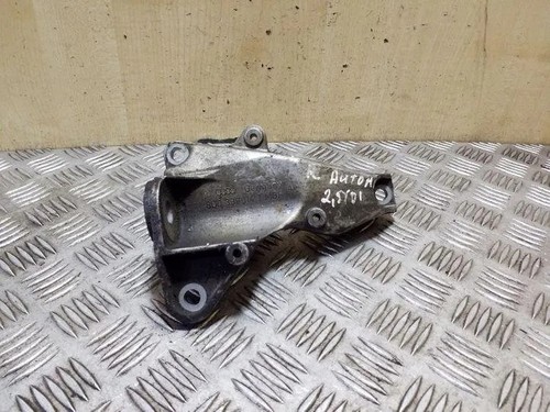 AUDI A6 Avant 4B5, C5 Getriebehalter 8D0399114T 2.50 Diesel 110kw 1998 26214006