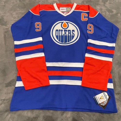 Men's CCM Oilers Gretzky Jersey size 52