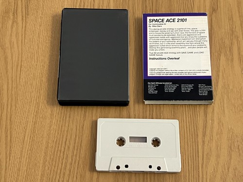 Ozisoft Space Ace 2101 Commodore 64 Cassette - Working -👽👾Retro Gift Idea👾👽 - Afbeelding 10 van 24