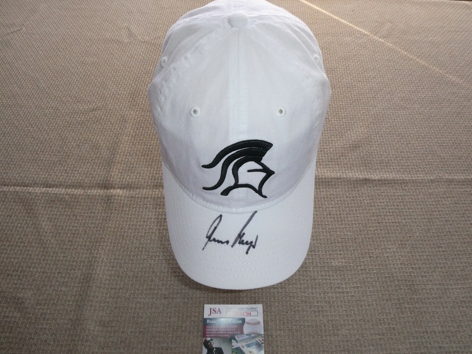 Foto 1 di 10