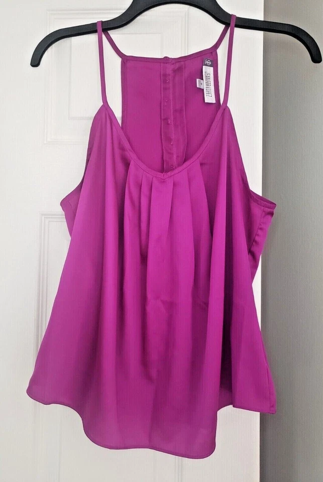 Jennifer Lopez talla M púrpura cuello en V botones satinados cami acanalados correa espagueti tanque Foto 3 de 4