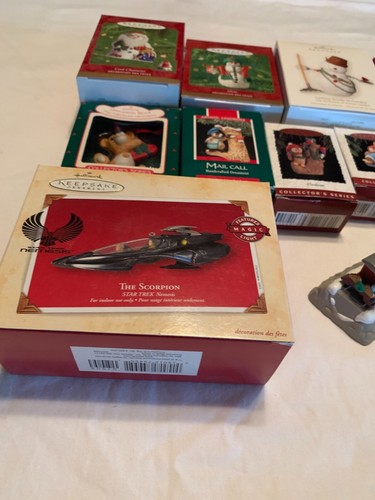 13 Pc Collection Hallmark Christmas Ornaments - Picture 5 of 6