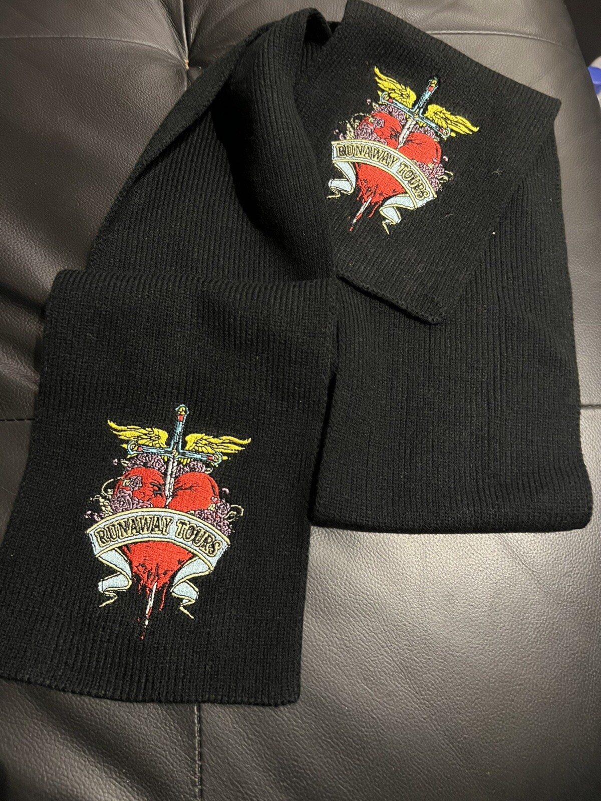 Picture 2 of 11