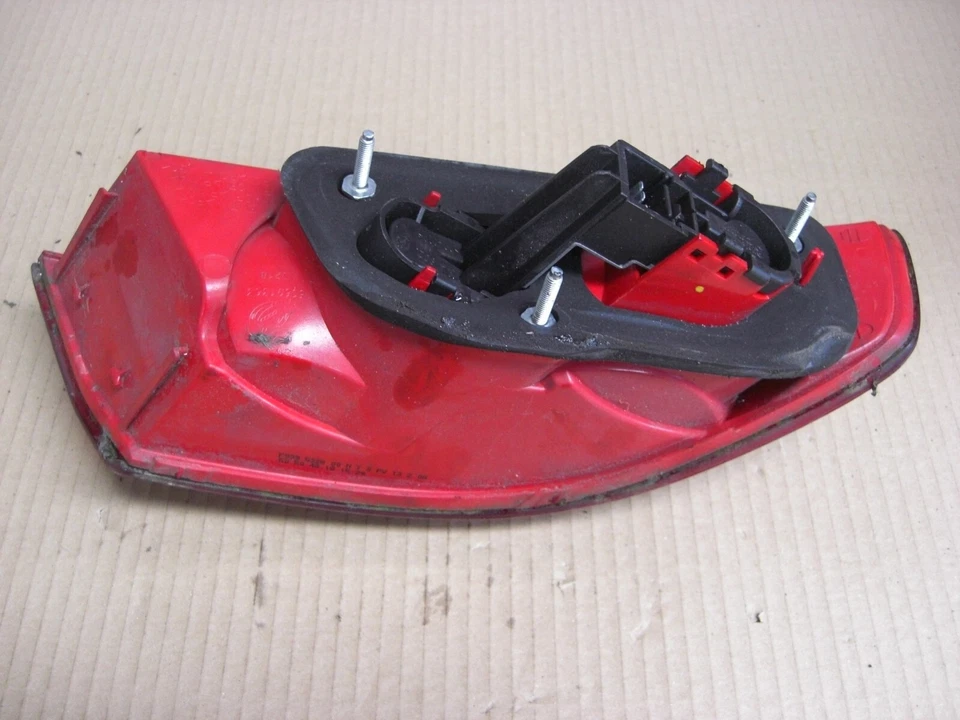 Alfa Romeo 159 2008 4 puertas luz trasera lado conductor F939532800 Foto 4 de 4