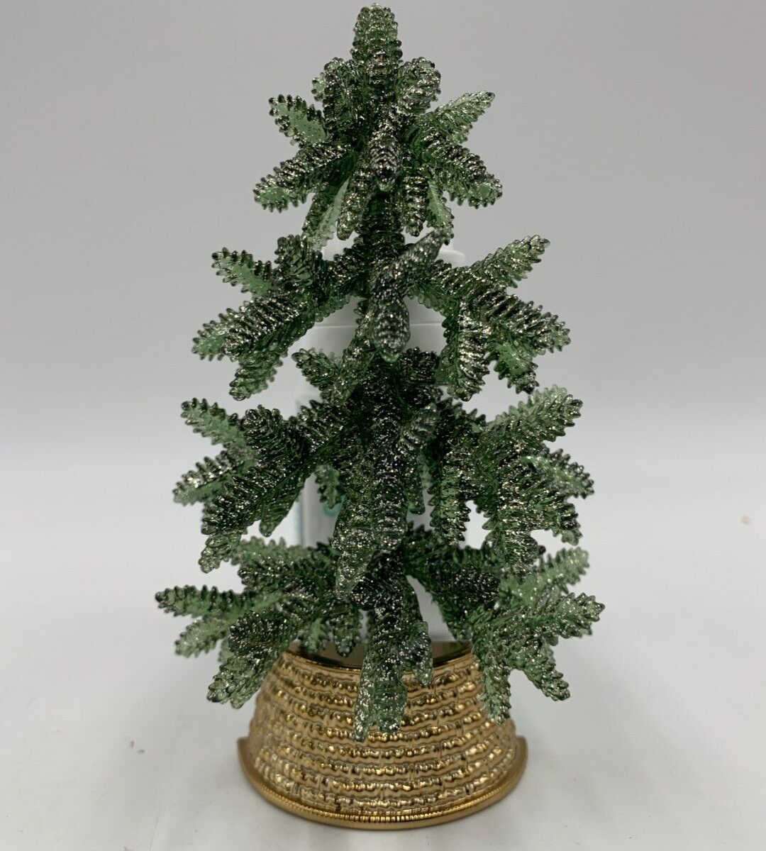 Bath & Body Works 2022 Christmas Pine Tree Wallflower Bulbs Holder Plug In #897L-image