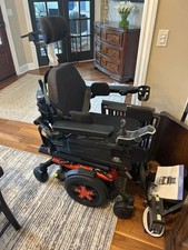 Quantum Q6 Edge 2.0 Power Wheelchair 2024 NEW Price negotiable  0.0 miles red