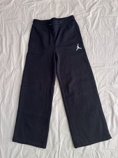 Kids black Jordan Brooklyn Fleece Pants. Sz L