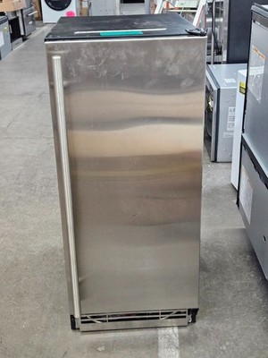 U-Line UHCP115SS01A 15'' Stainless Clear Cube Ice Maker NOB #147563 BP