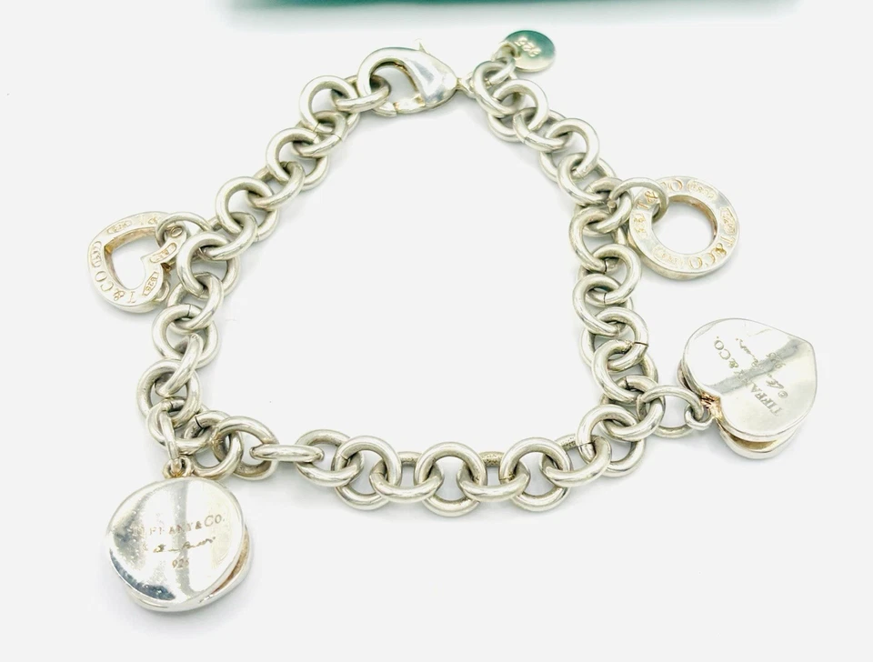 "Brazalete Tiffany & Co. plata esterlina 8 mm eslabones redondos 8"" corazón dije con bolsa" Foto 4 de 4