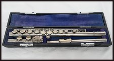 YAMAHA YFL-23 FLUTE NICKEL SILVER INSTRUMENT with HARD SHELL CASE