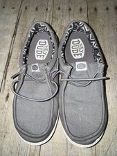 Hey Dude Wally Youth Boys Grey Size US Junior 2 Never Worn