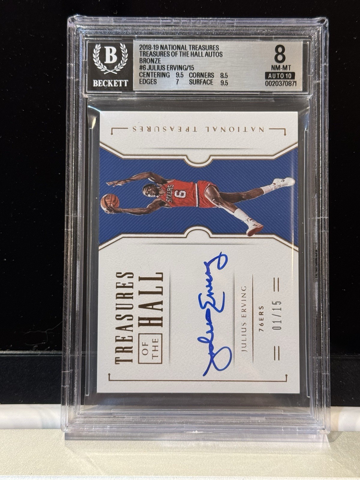 2018-19 National Treasures Julius Erving AUTO 01/15 BRONZE BGS 8 W/ BGS 10 Auto