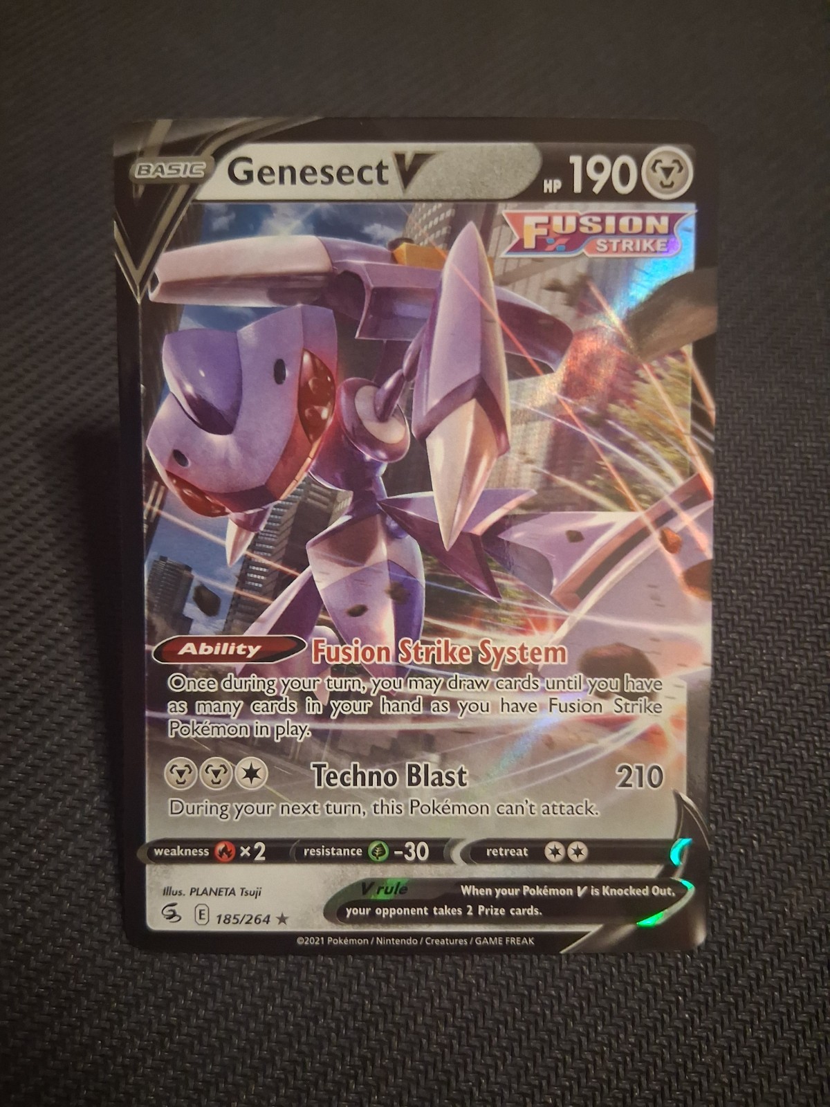 Genesect V Ultra Rare SWSH08: Fusion Strike 185/264 LP