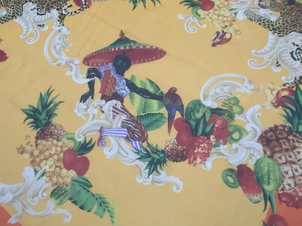 CHRISTIAN DIOR bufanda/chal de seda naranja velado patrón África 54/54 pulgadas E.C Foto 2 de 4