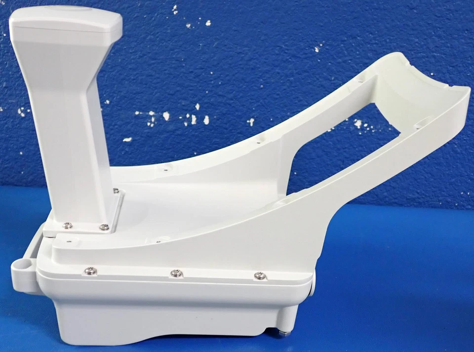 Cambium cnWave V3000 Client Node Radio C600500C024A w/ Mounting Bracket | New! - Image 4 of 4