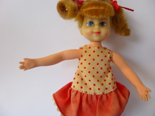 Vintage 1967 Tutti Buffy doll and Mrs Beasley doll with Clothes - Picture 4 of 22