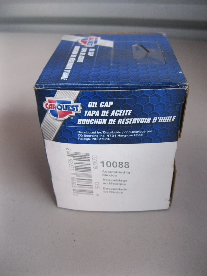 Tapa de aceite Carquest 10088 se adapta a muchos Mopar, Mitsubishi, Mazda, Toyota, Ford, Hyundai Foto 3 de 4