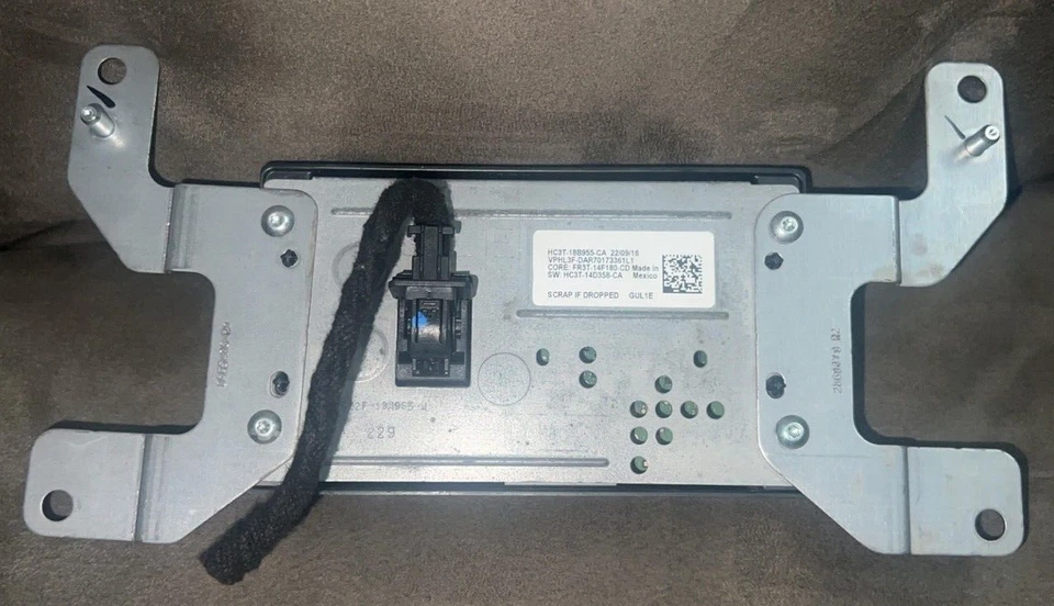 2017-2022 Ford F250SD F350SD Super Duty INFO SCREEN Display GPS 4.2" OEM - Image 4 of 4