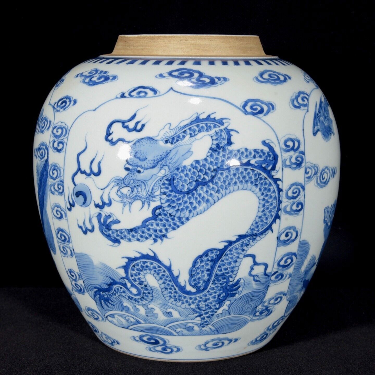 Fine Collectable Art Hand Painting Blue&white Porcelain Dragon Jar