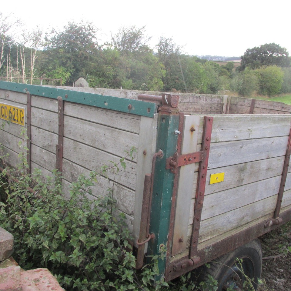 tipping trailer farm tractor . horse muck ? eBay