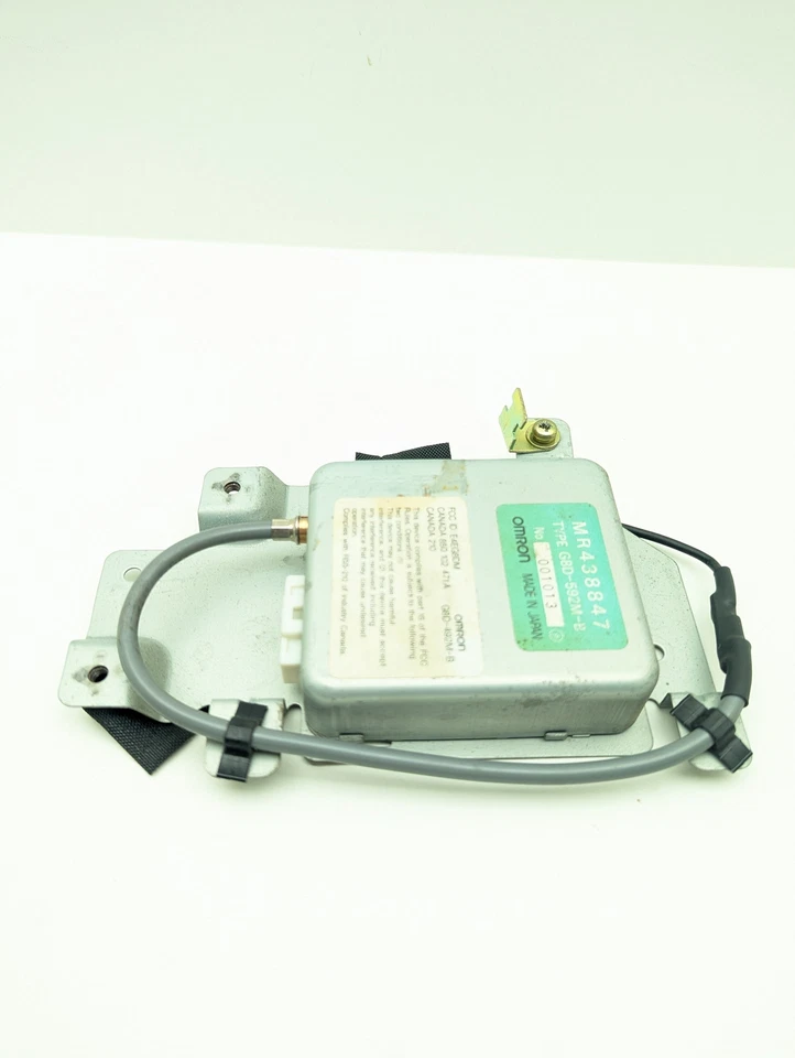 Mitsubishi 3000GT OEM llave sin llave sin módulo receptor computadora MR438847 Foto 4 de 4