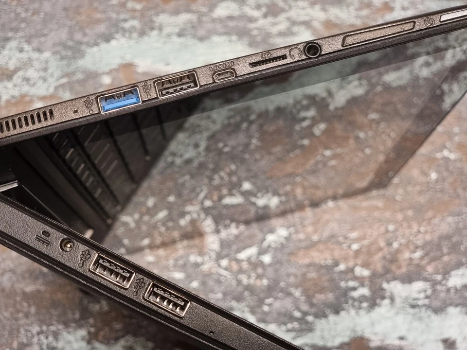 Medion AKOYA P2212T 11,6 Zoll 500 GB + 64 GB Intel Celeron 4x1,86GHz 4GB Win 10 - Bild 4 von 4