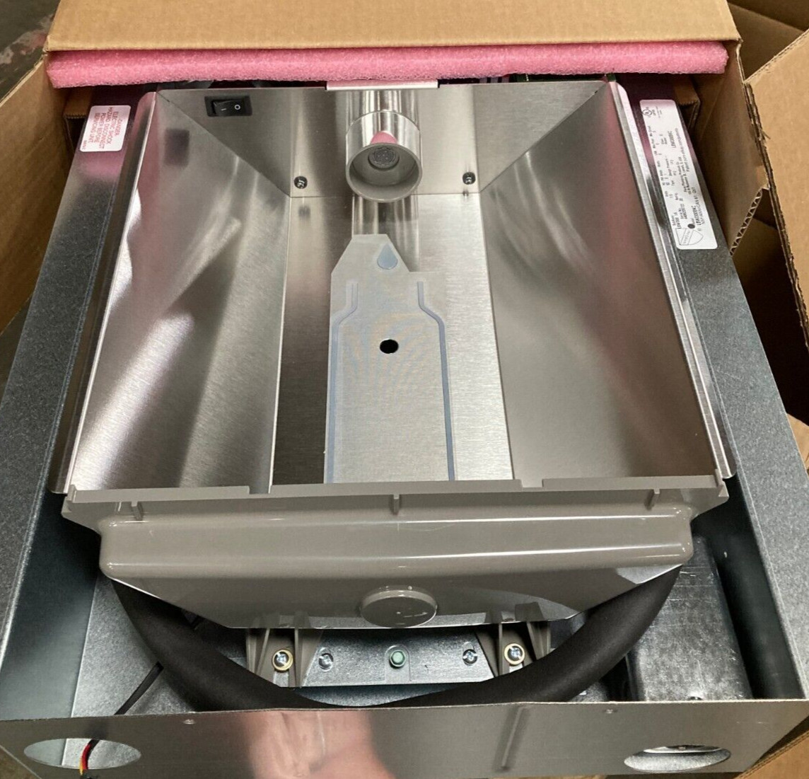 ELKAY Water Dispenser, Built-in Filter ERF750, ezH20, Non-refrigerated White