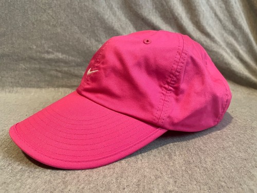 Nike Women's Pink Lightweight Adjustable Cap Hat