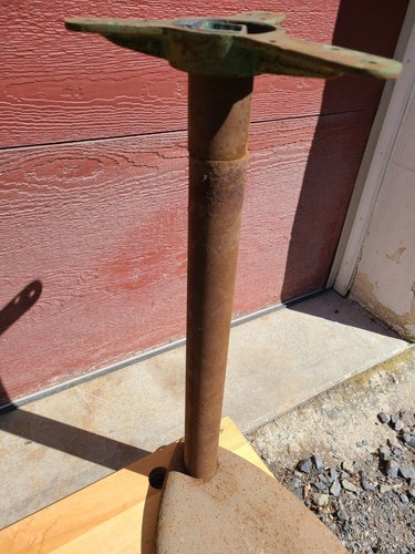 2 Antique Cast Iron Table Legs Tool Base Salvaged Machine Base Heart Shaped - Picture 7 of 23