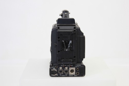 Panasonic AJ-HPX2100E HD Sdi - Picture 4 of 6